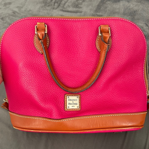Dooney & Bourke handbag - Picture 3 of 4